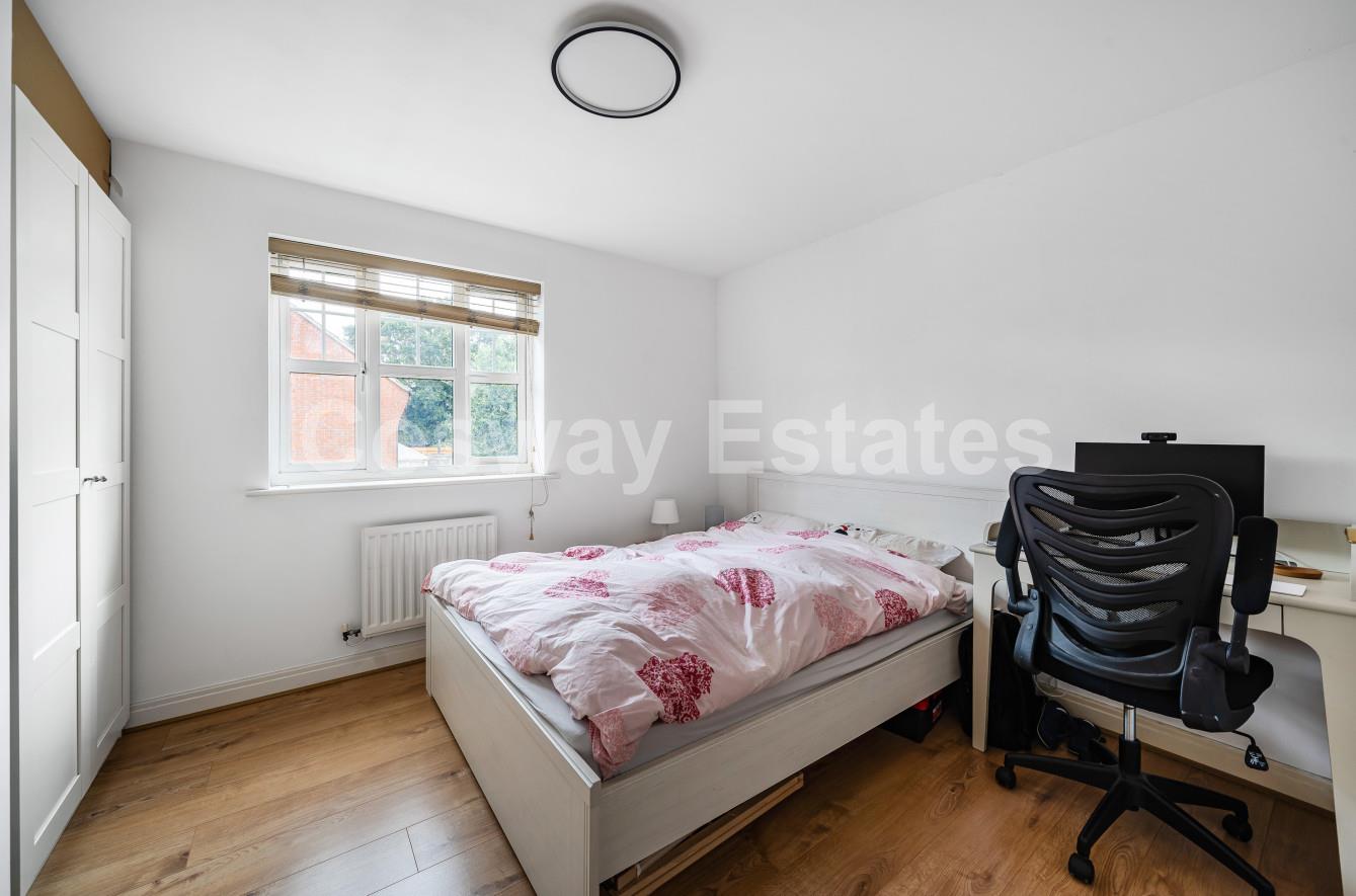 Shillingford Close, Mill Hill